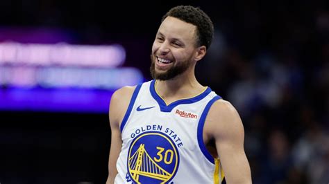 warriots news|Steph Curry agrees to one.